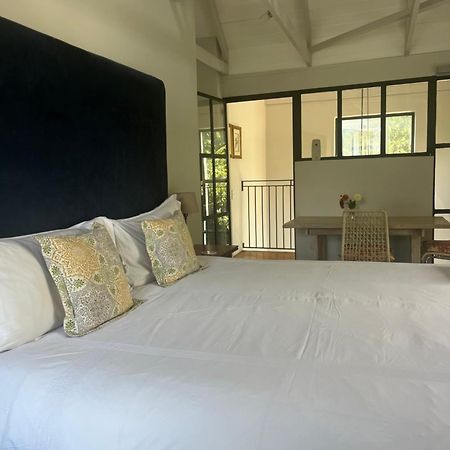 Comfortable Room With Large En Suite Bathroom Franschhoek Zewnętrze zdjęcie